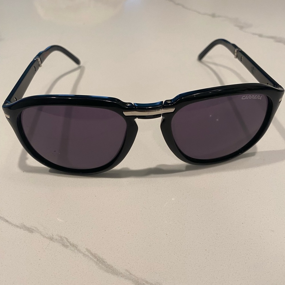 Carrera foldable pocket sunglasses